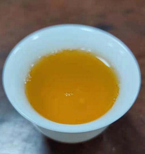 70天的金毛饮食日记（探索健康饮食，为金毛带来快乐生活）
